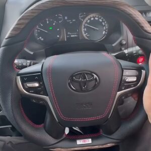 Анатомический руль с центральной частью и подогревом на Land Cruiser 200, 150 со вставками «под дерево»