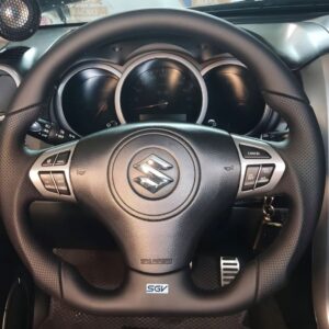 Анатомический руль с подогревом на Suzuki Grand Vitara 2006-2014 черные нитки