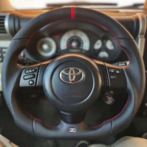 Анатомический руль без подогрева без центральной части на Toyota FJ Cruiser красная нить