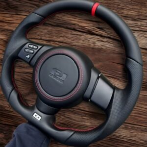 Анатомический руль с центральной частью и подогревом  на Toyota FJ Cruiser красная нить