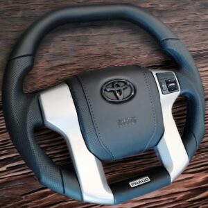 Анатомический руль c центральной частью без подогрева на  Land Cruiser 150, Tundra