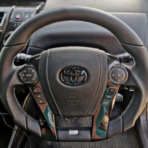 Анатомический руль c центральной частью с подогревом  серая нить на Toyota Prius 30, Aqua, Alpha