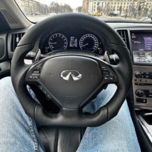 Анатомический руль без центральной части и подогрева на INFINITI