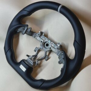 Анатомический руль без центральной части, подогрева на INFINITI